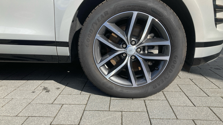 Land Rover Range Rover Evoque 2.0 D200 Dynamic SE 5dr Auto Diesel Hatchback